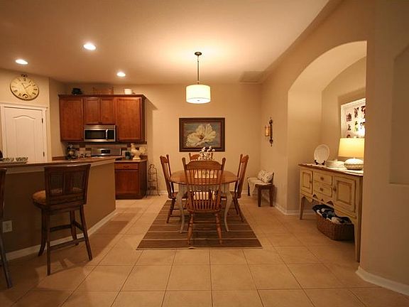 5th image of 6905 Surrey Hill Pl