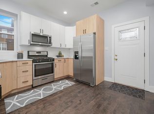 1916 N Ridgeway Ave #1, Chicago, IL 60647