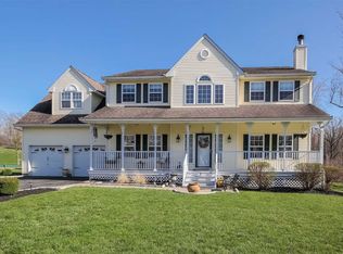 3 Mulberry Loop, Wappingers Falls, NY 12590
