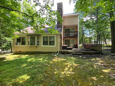 153 Yorkshire Ct, Bushkill, PA, 18324
