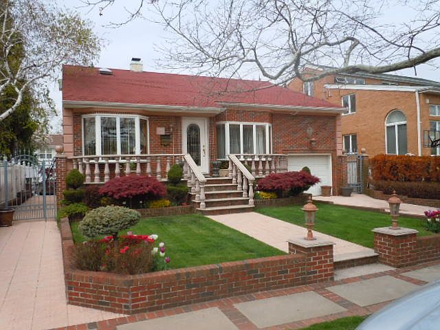 2nd image of 2440 E 66th St