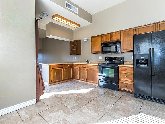 2nd image of 4308 W Pyracantha Dr