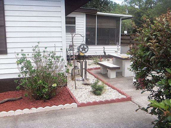 4th image of 16678 NE 2nd St