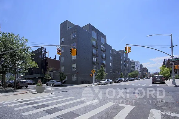 Sold by Oxford Property Group | media 12