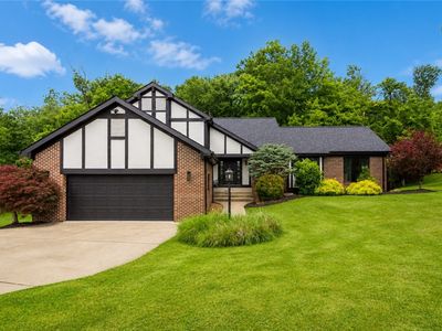 407 Hilltop Ln, Washington, PA, 15301