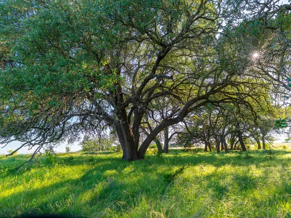 28 Feild Ranch Rd, Burnet, TX 78611