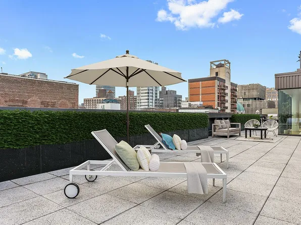 45 E 7th St, New York, NY 10003