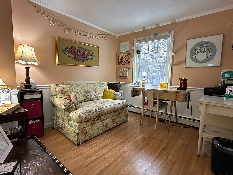 37 Partridge Hollow Rd — Photo 8