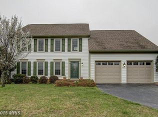 9618 Woodedge Dr, Burke, VA 22015