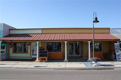 2nd image of 503-507 Dodecanese Blvd