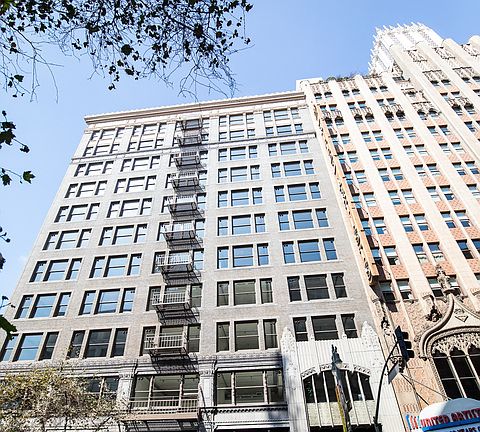 5th image of 939 S Broadway APT 603