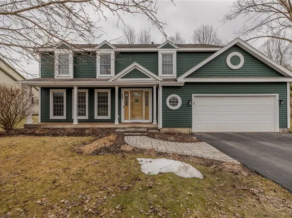 8856 Lombardi Dr, Cicero, NY 13039