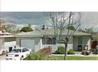 1136 Almanor Ave, Menlo Park, CA 94025