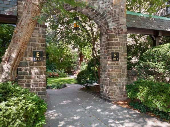 116 Pinehurst Avenue image 14 of 17