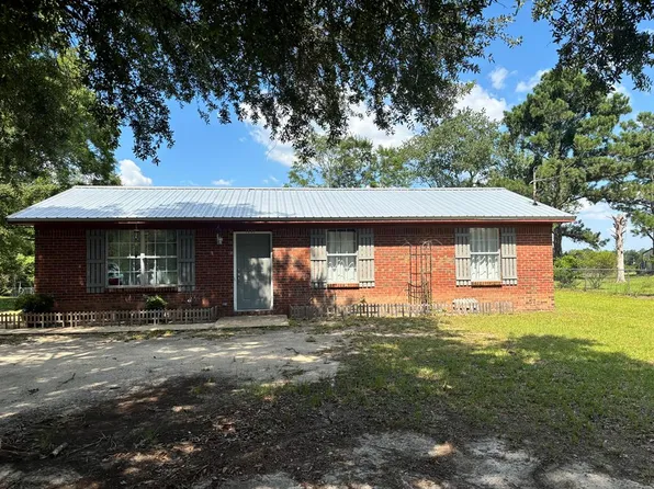 1889 Dyras Rd, Cottonwood, AL 36320