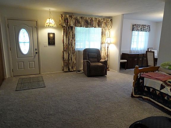 5th image of 1008 Anderson Hills Dr
