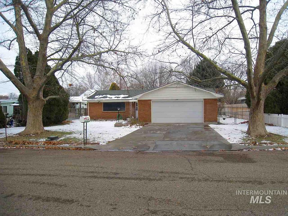 1st image of 2909 S Colorado Ave
