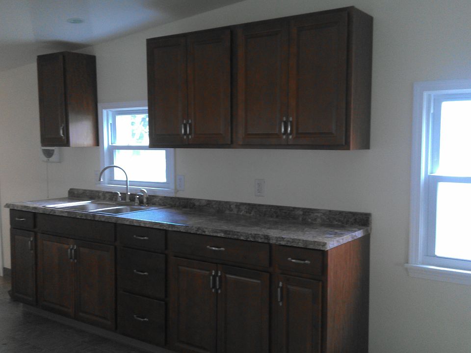 2nd image of 129 Leland Ln