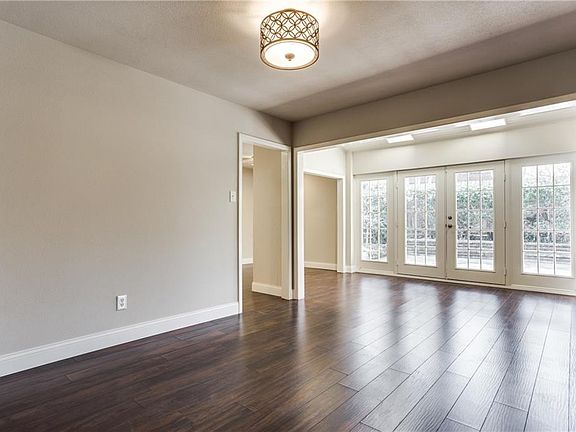 2nd image of 4712 Greenshire Pl