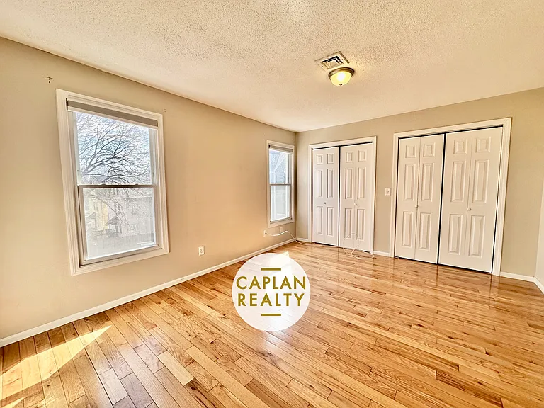 521 East St #O1 — Photo 8