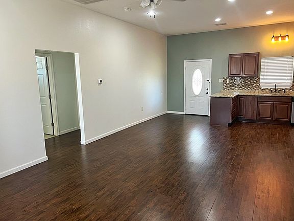 3rd image of 2712 Coleman St