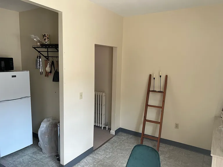 24 Phillips St #7 — Photo 7