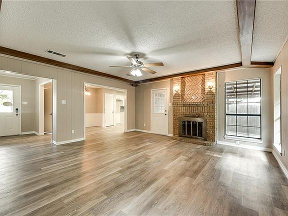5th image of 408 Creekside Dr