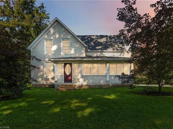 1629 Gregory Rd, Saint Catharines, ON L2R 6P9