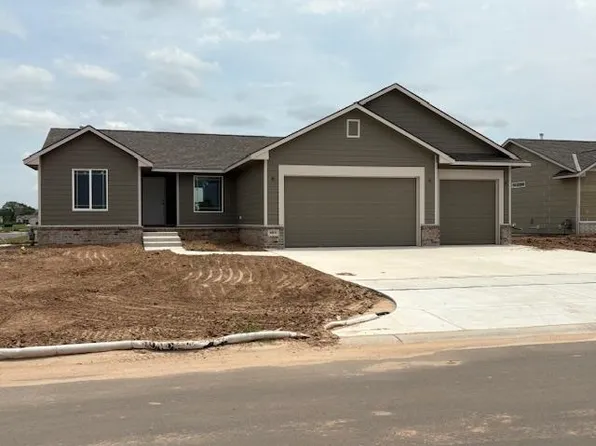 10831 W Sondra St, Maize, KS 67101