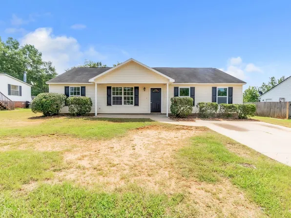 205 Riverbreeze Rd, Greenville, SC 29611