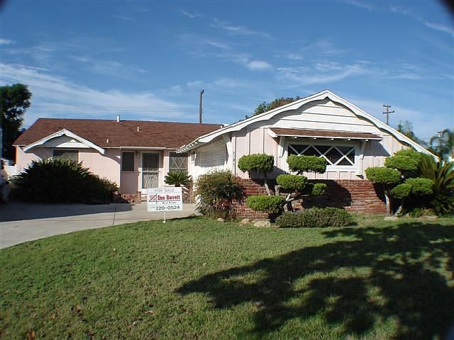 1st image of 7193 Van Buren Way
