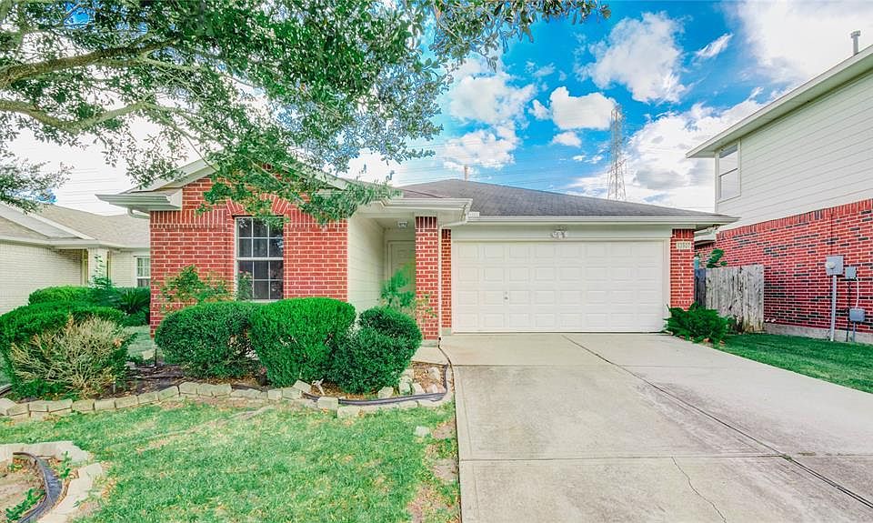 1st image of 13907 Maleewan Ln