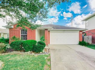 13907 Maleewan Ln, Sugar Land, TX 77498