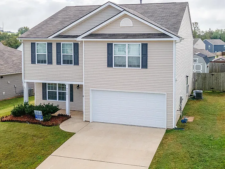 9420 Trout Lily Ln — Photo 14