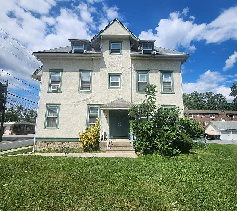 2 Linden Ave