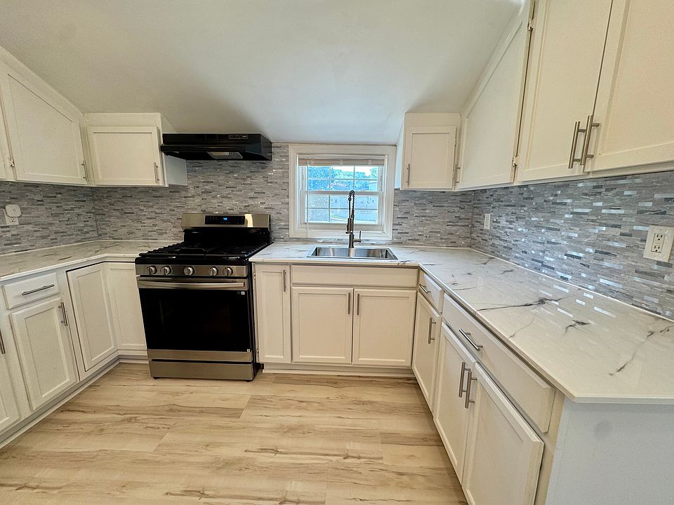 NEW APPLIANCES