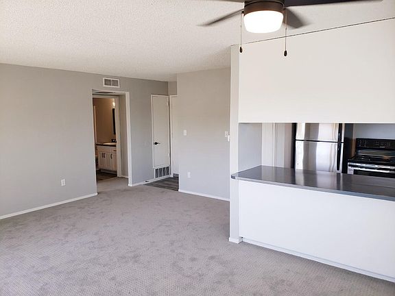 5th image of 3255 Julliard Dr #16