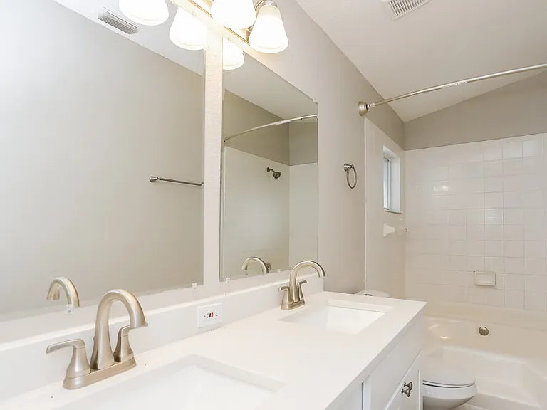 416 Sangria Dr — Photo 14