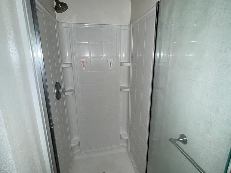 12836 Cedar Hollow Dr — Photo 21