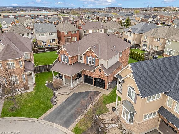 2nd image of 265 Goutouski Cres