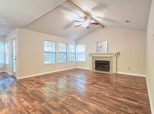 50 Sawmill Grove Ln, Spring, TX 77380