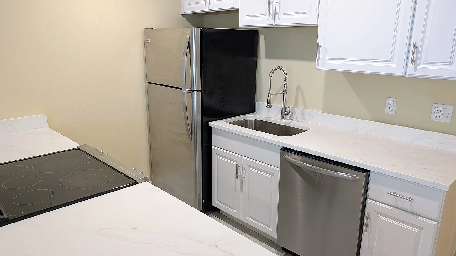 1 bed, 700 sqft, $1,785 — Photo 1