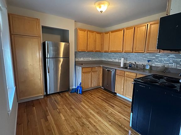 4th image of 157 Route 202 APT 1