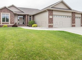 2037 Ruttan Ct, West Fargo, ND 58078