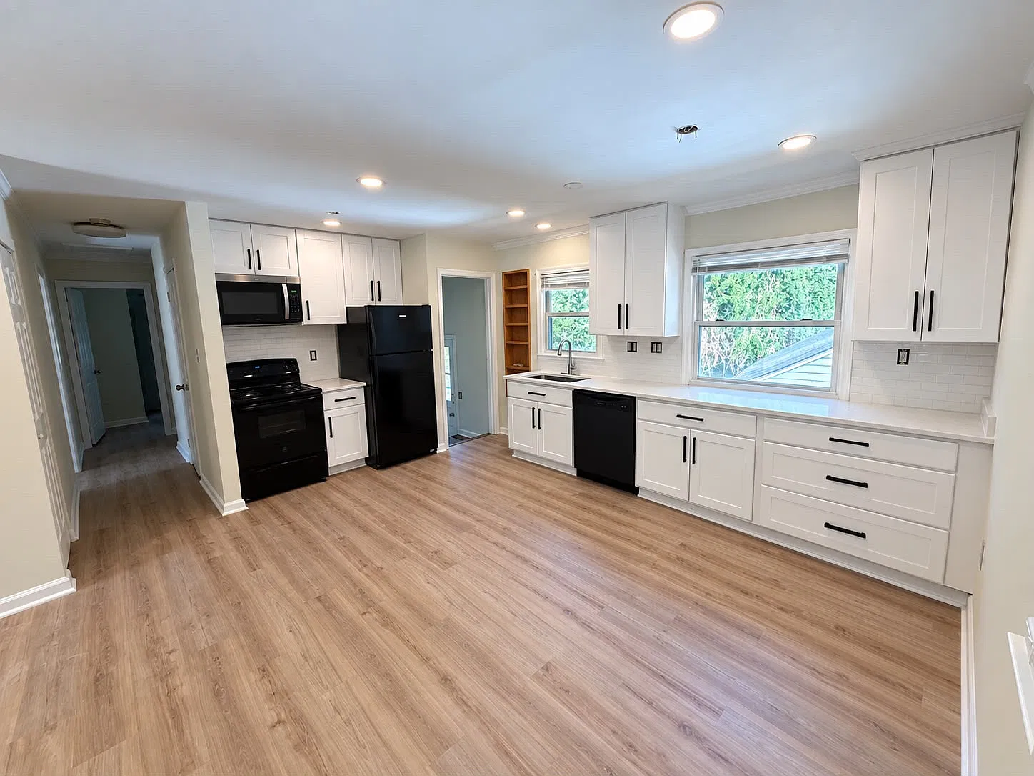 1826 Hylton Ave — Photo 2