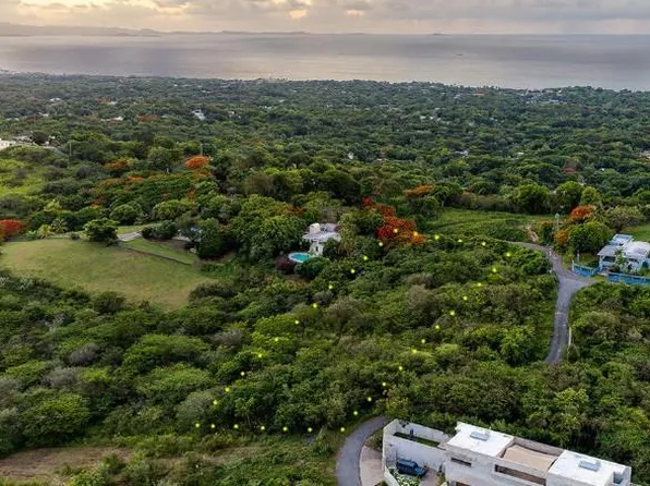 274 Calle Los Chivos, Vieques, PR 00765