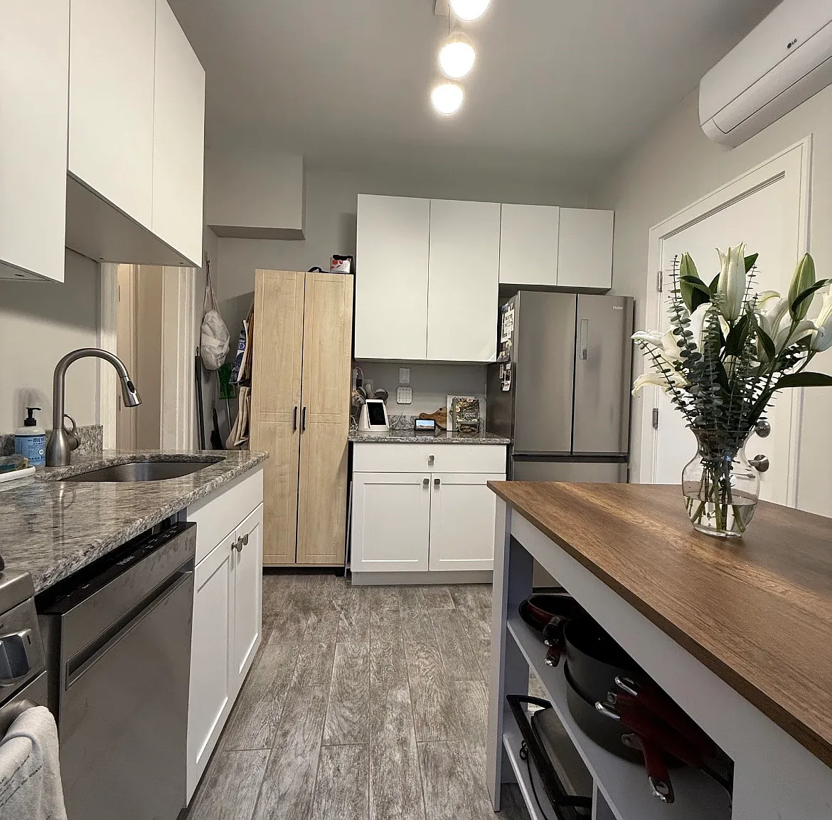 2 bed, 9999 sqft, $3,600 — Photo 3
