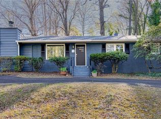 137 Linbrook Dr, Winston Salem, NC 27106