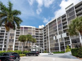 400 Leslie Dr APT 530, Hallandale Beach, FL 33009