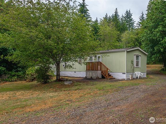 3rd image of 261 E Willow Blue Lane
